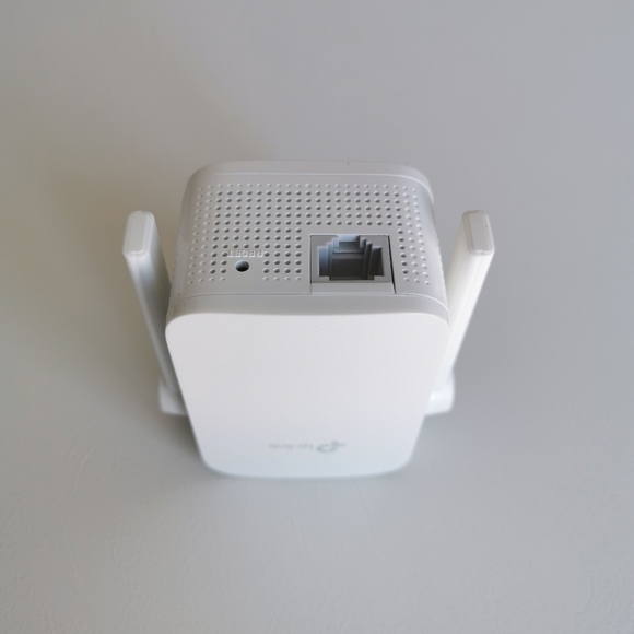 TP-LINK AC750 Wifi Range Extender RE205 Dual Band - Picture 5 of 6
